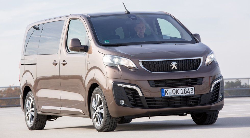 Пассажирский минивэн Peugeot Traveller