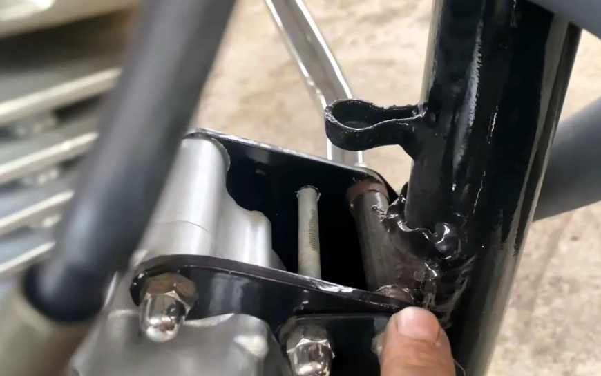 osobennosti_krepleniya_motora.jpg osobennosti_krepleniya_motora.jpg