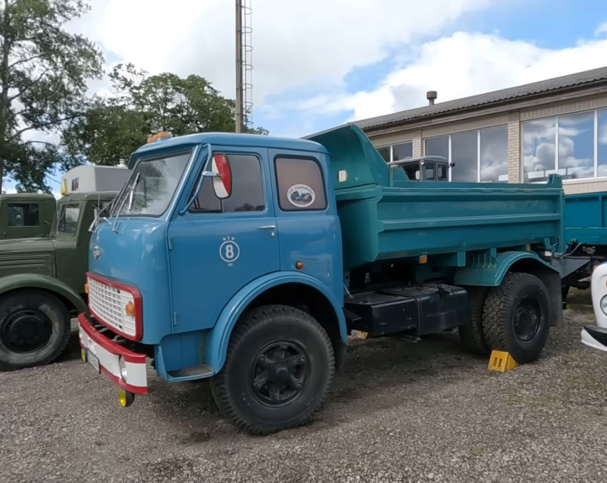 maz_gruzovyk.jpg maz_gruzovyk.jpg