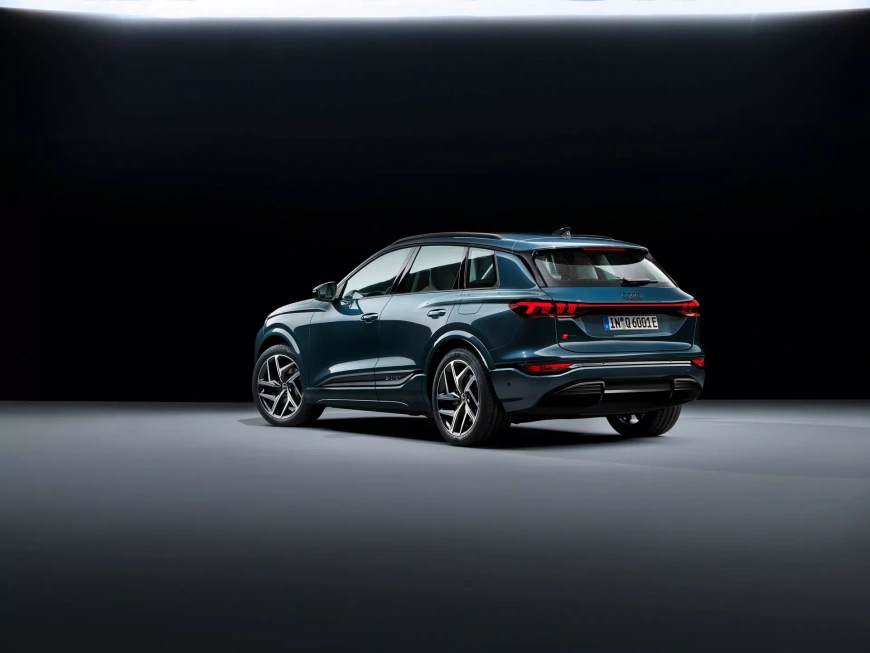 2025-Audi-Q6-e-tron-03018-63.webp