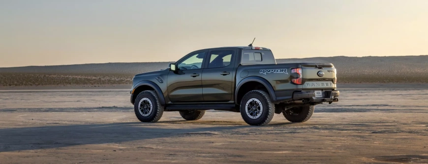 2024-Ford-Ranger-Raptor-104.webp