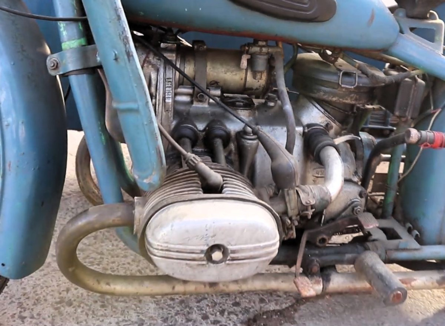 motor_m62_ural.jpg motor_m62_ural.jpg