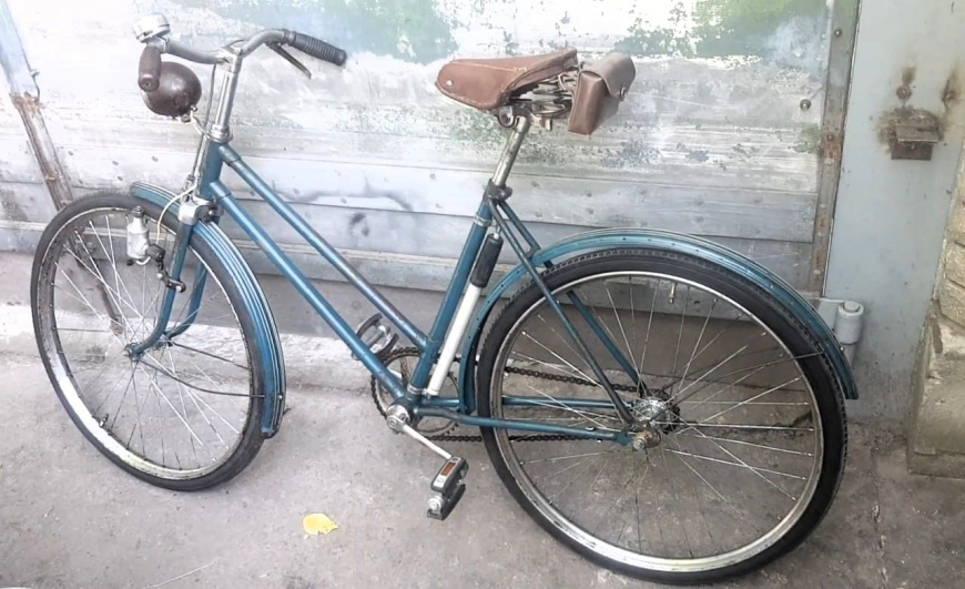 sovetskii_velosiped_lastochka.jpg