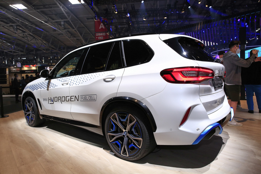 BMW-ix5-Hydrogen-6.jpg