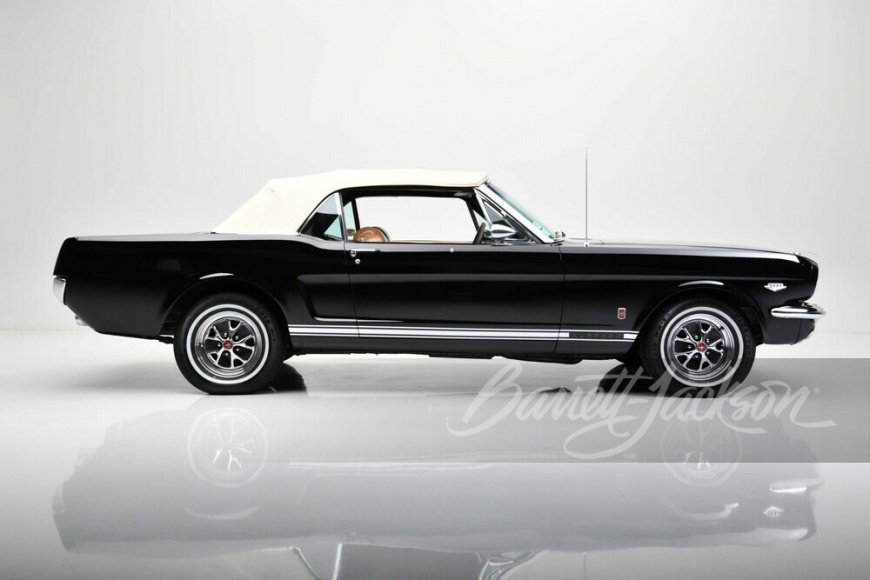 Henry-Ford-II-1966-Mustang-49.jpg