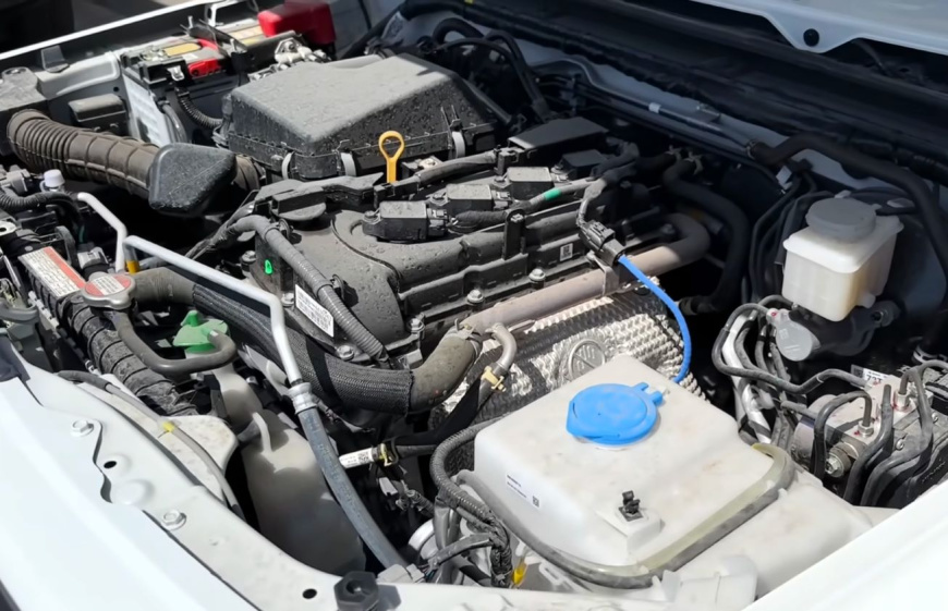 motor_Suzuki_Jimny_4.jpg motor_Suzuki_Jimny_4.jpg