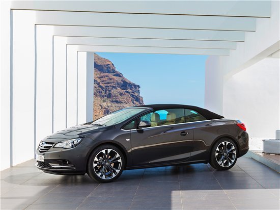 Opel%20Cascada2.jpg