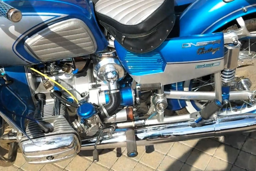 motor_dnepr_vintage.jpg
