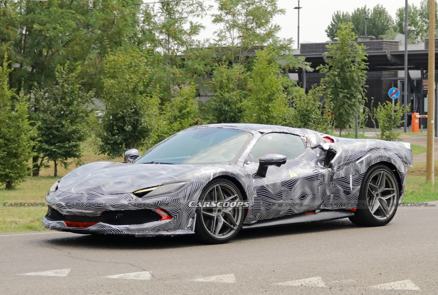 2022-Ferrari-296-GTS-4.jpg