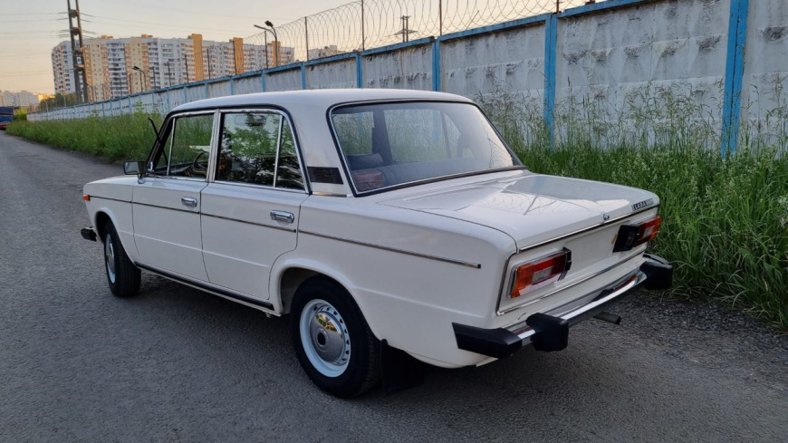 vaz_2106_zad.jpg vaz_2106_zad.jpg