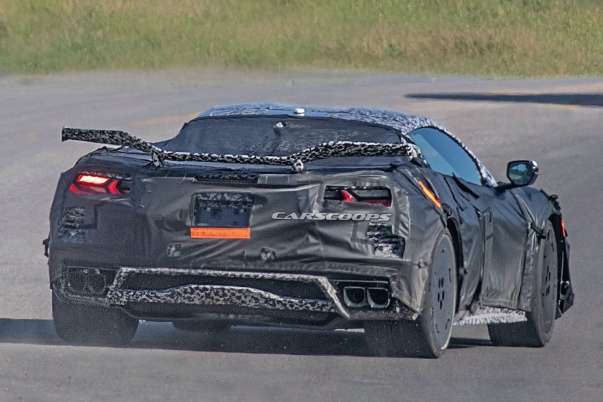 2022-Chevrolet-Corvette-Z06-spy-shots-12.jpg