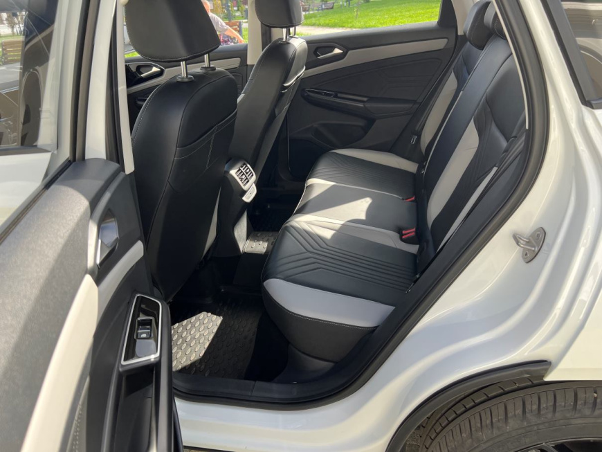 mesta_pas.jpg mesta_pas.jpg