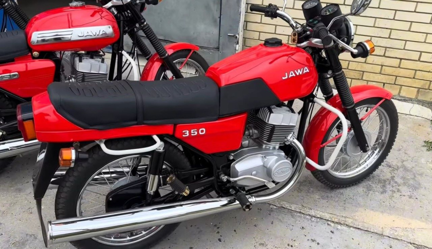 jawa_638.jpg