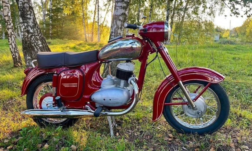 jawa_250_moto.jpg jawa_250_moto.jpg