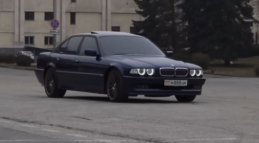 bmw_e_38_vneshniy_vyd.jpg bmw_e_38_vneshniy_vyd.jpg