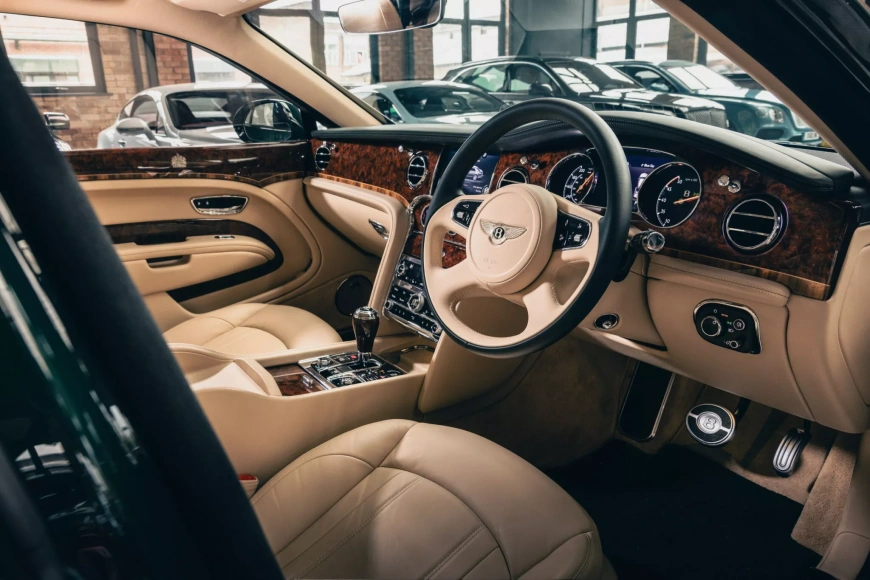 2020-Bentley-Mulsanne-QEII-Edition-4-2048x1366.webp