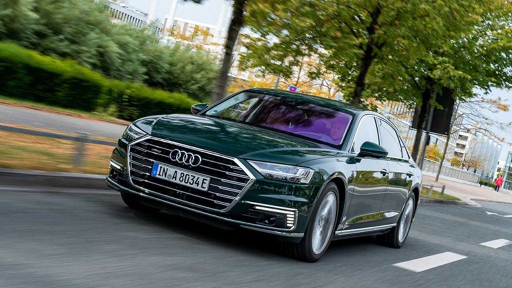 2020-audi-a8-l-60-tfsi-e.jpg