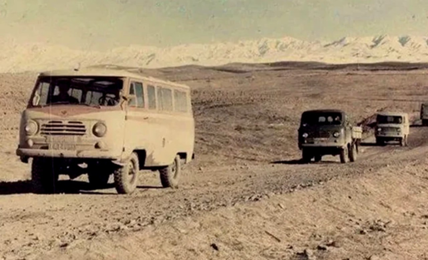 test_uaz_450_pamir.jpg