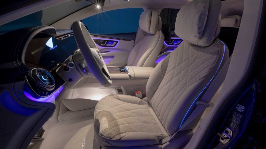2022-mercedes-benz-eqs-450-interior-front-seats.jpg