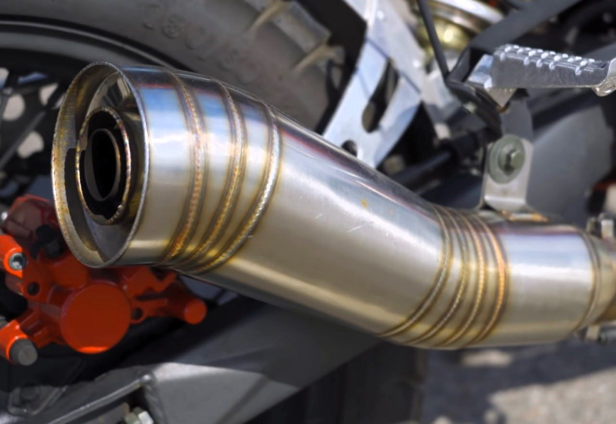 vyhlop_minsk_SCR_250 .jpg