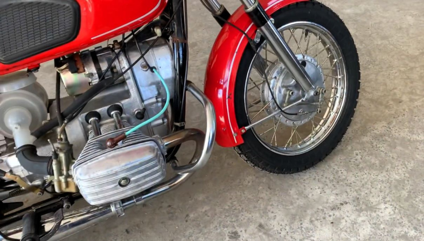 motor_dnepr_8_157.jpg motor_dnepr_8_157.jpg