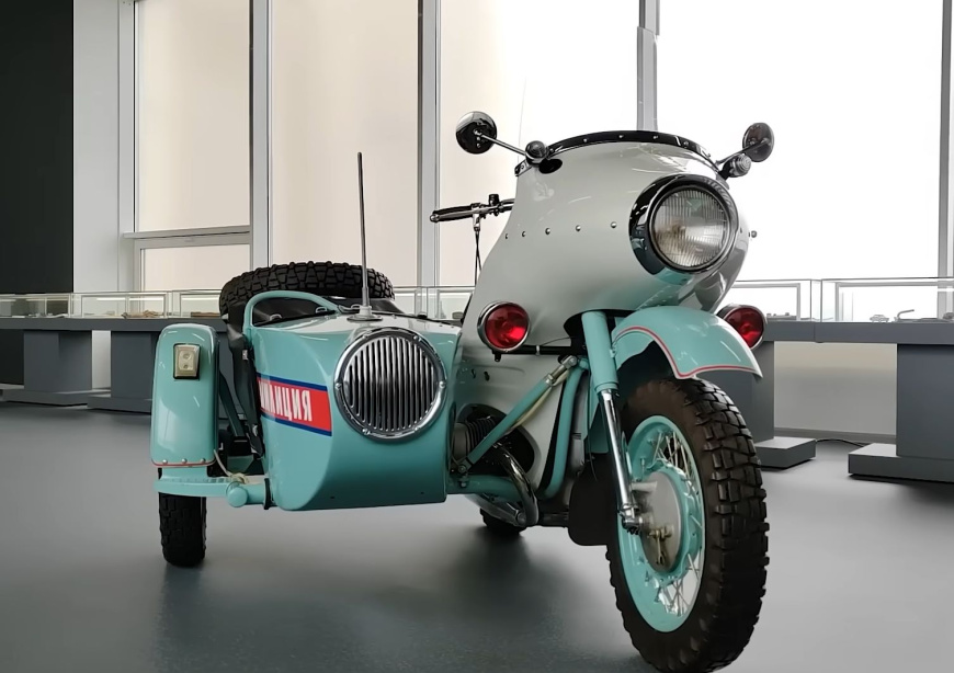 m-100-s-kolyaskoy.jpg m-100-s-kolyaskoy.jpg