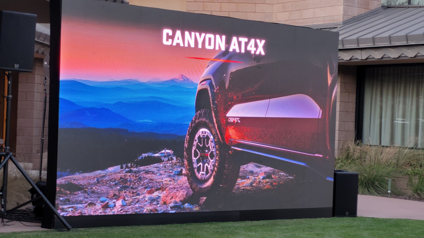 2023-GMC-Canyon-1-1.jpg 2023-GMC-Canyon-1-1.jpg