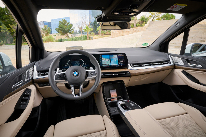 BMW-2-Series-Active-Tourer-64.jpg