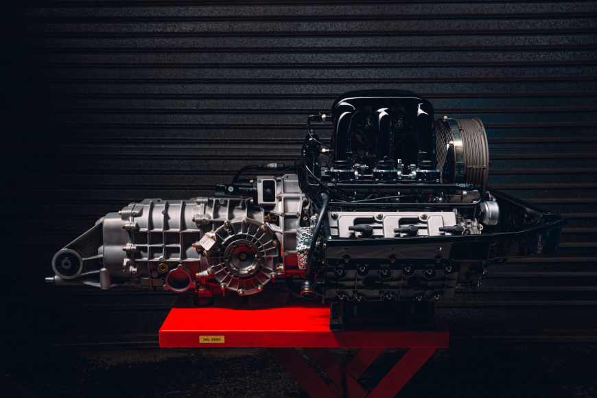 2021-Theon-Design-964-911-Engine-5.jpg