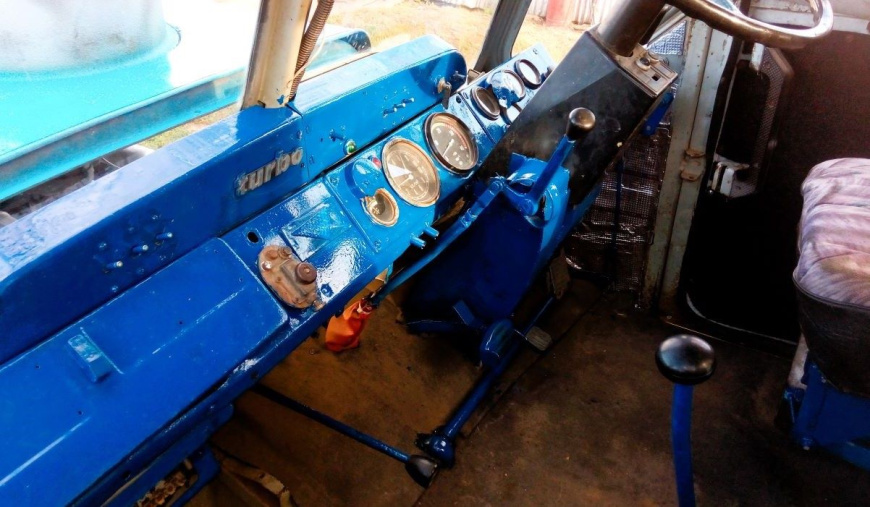 kabina_traktora_t_150_k.jpg