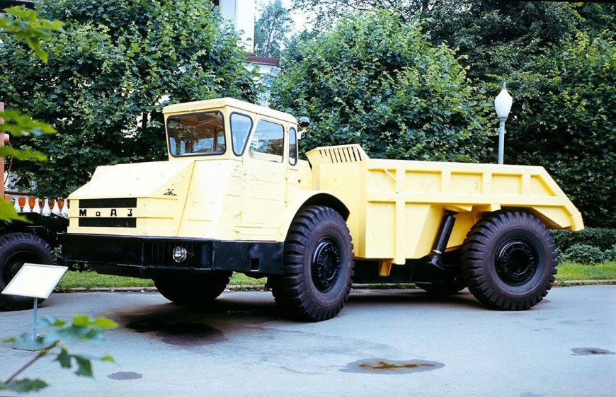 MOAZ-6401-9585.jpg MOAZ-6401-9585.jpg