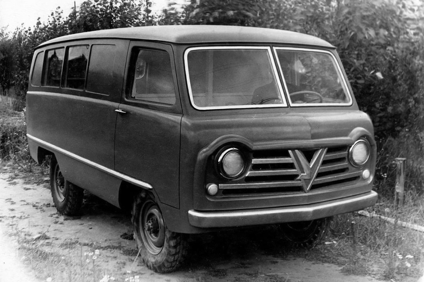 UAZ-450-prototip.jpg