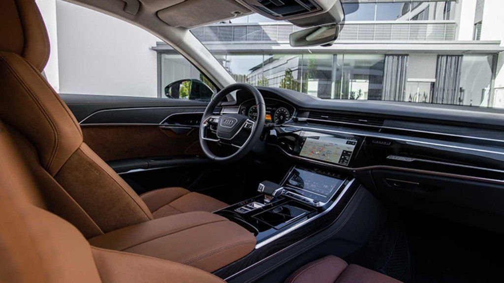 2020-audi-a8-l-60-tfsi-e 3.jpg