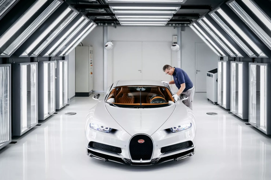 2023-Bugatti-Paint-4.webp