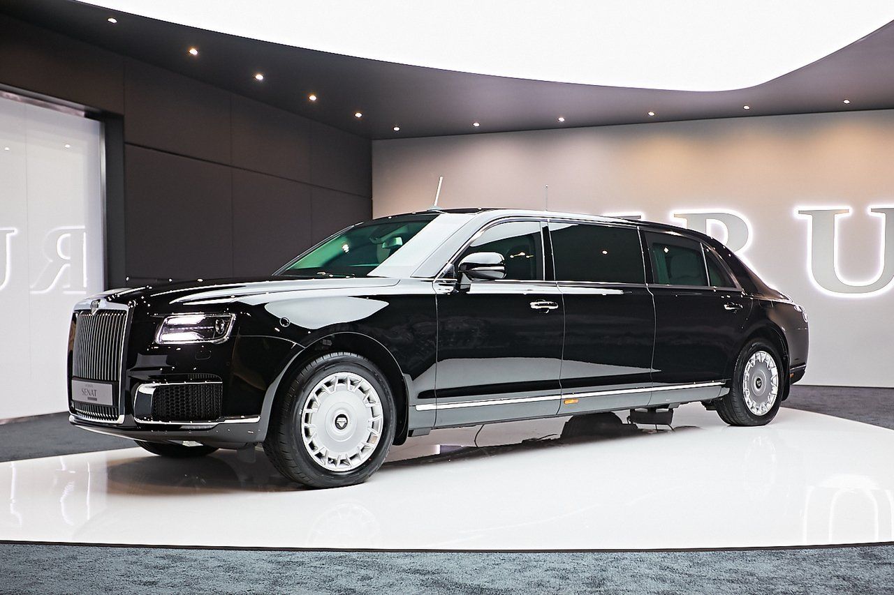 aurus-senat-limousine.jpg