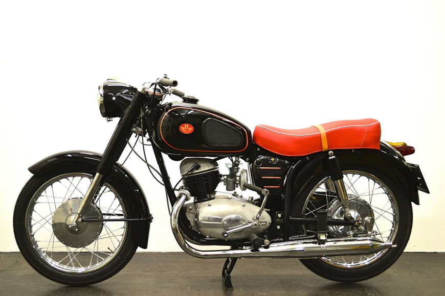 panoniya-1967-tlf.jpg panoniya-1967-tlf.jpg