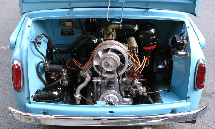 zaz_965_motor.jpg zaz_965_motor.jpg