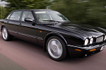 Ричард Хаммонд выкупил автомобиль Jaguar XJR, который продал 12 лет назад