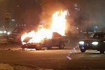 В Екатеринбурге автомобиль загорелся после аварии