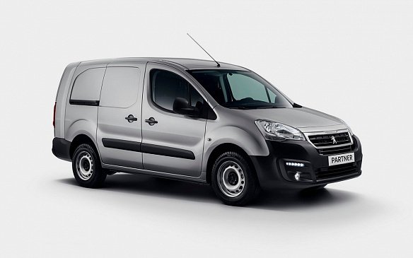 Peugeot озвучила стоимость нового Partner для РФ