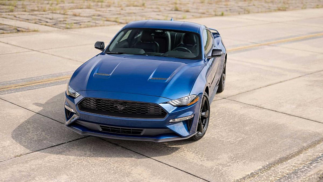 Представлен Ford Mustang Stealth Edition 2022 года с черными акцентами