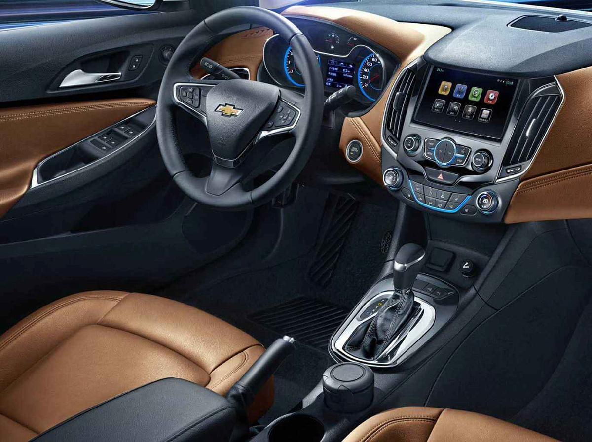 Представлен интерьер Chevrolet Cruze нового поколения