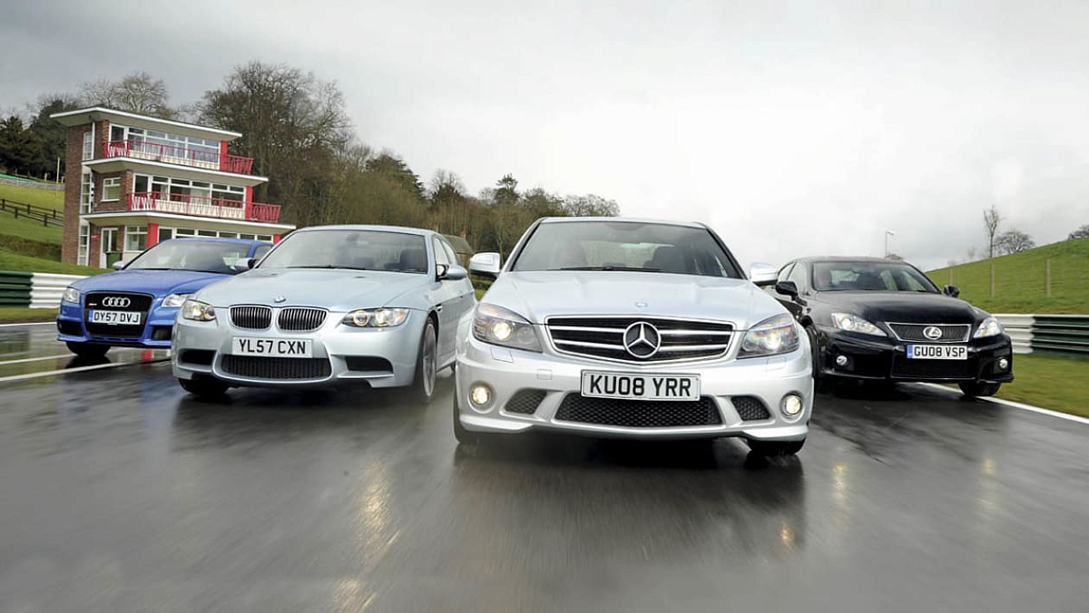 Какие авто исчезнут с рынка: новый сбор с ноября 2025 ударит по BMW и Mercedes