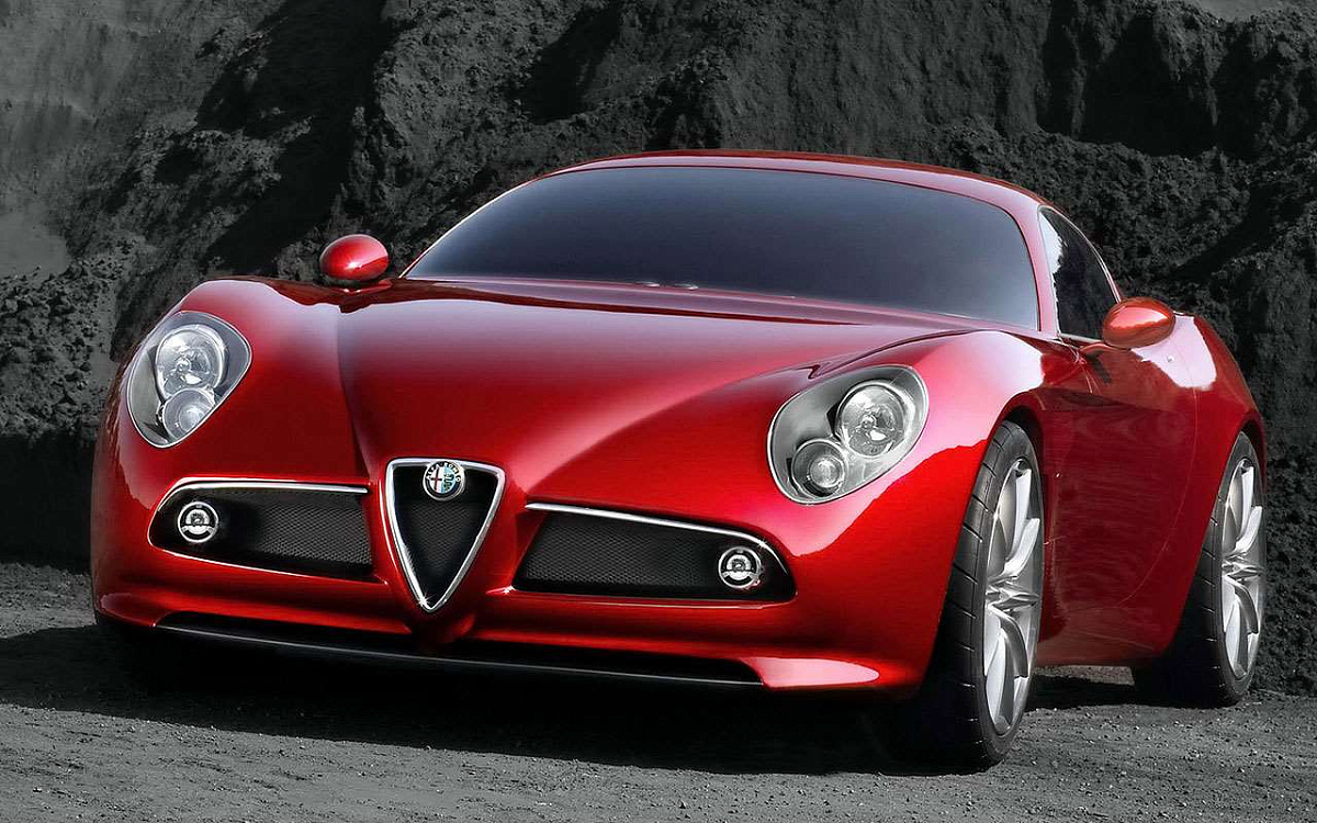 Alfa Romeo установит на седан двигатель Ferrari