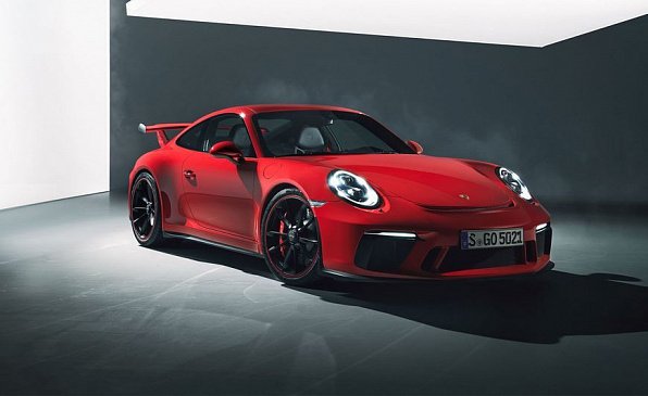 Porsche остановил все продажи в Европе из-за экологических норм