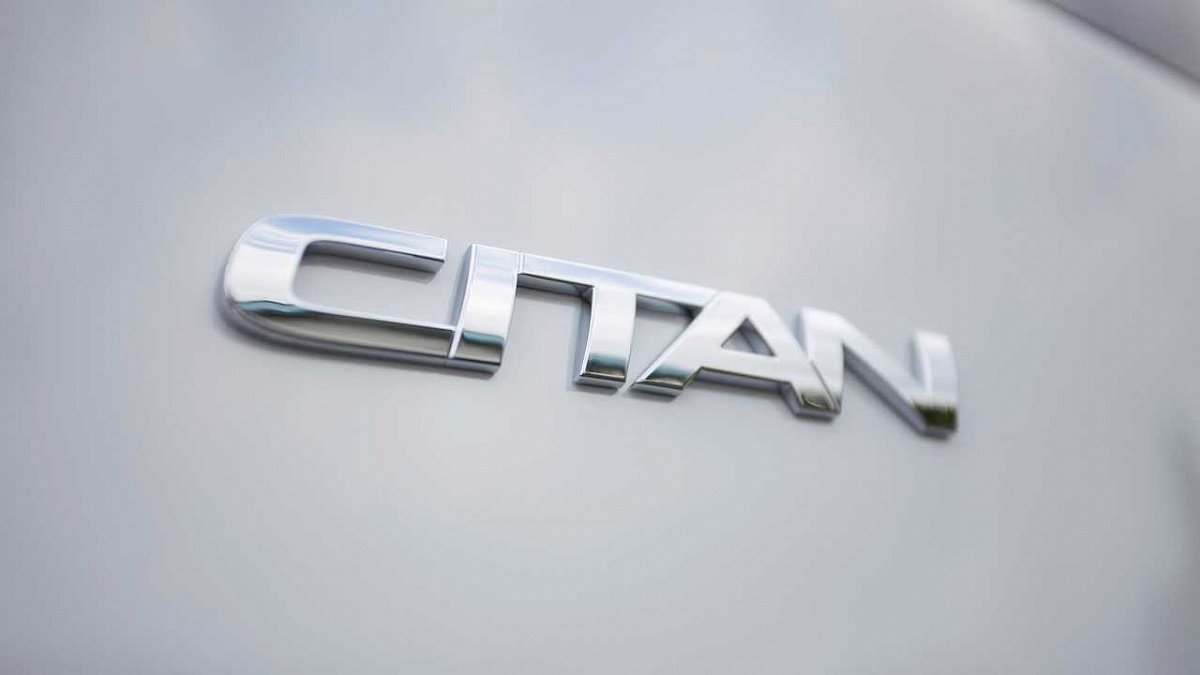 Появился первый тизер нового Mercedes-Benz Citan