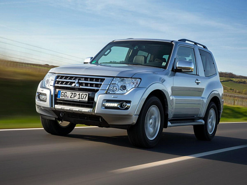 Возрожденный Mitsubishi Pajero не станет «японским Range Rover»