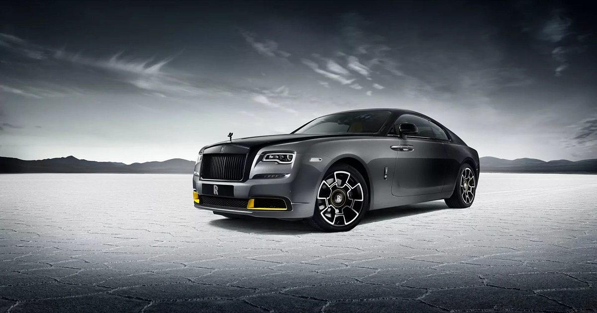 Компания Rolls-Royce выпустила прощальную спецверсию купе Black Badge Wraith Black Arrow с мотором V12