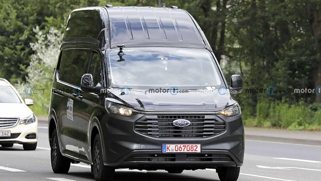 Компания Ford тестирует фургон Transit Custom 2023 модельного года