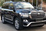 Опубликованы фотографии рестайлингового Toyota Land Cruiser 200